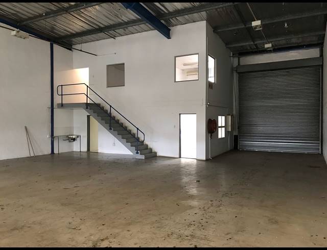 363M² FACTORY TO LET IN WESTMEAD